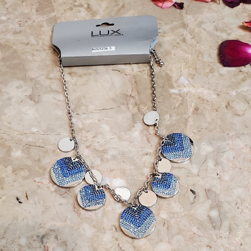 Stunning necklace by LUX ACCESSORIES
